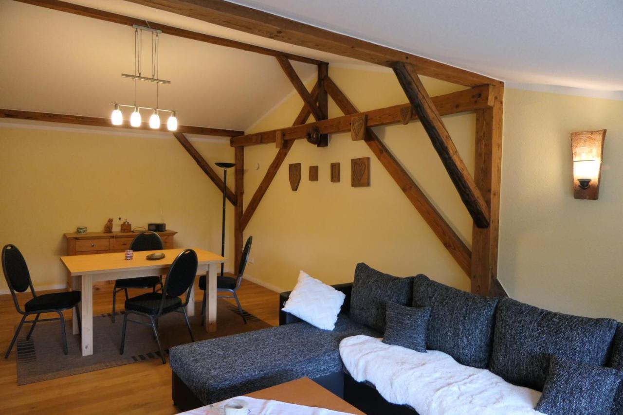 Ferienwohnung Weideglueck Osten Bagian luar foto