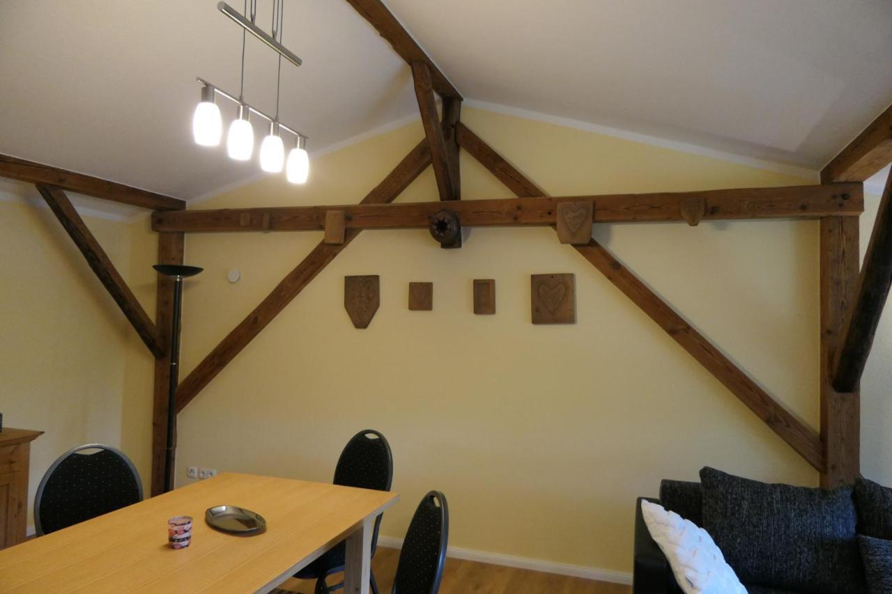 Ferienwohnung Weideglueck Osten Bagian luar foto